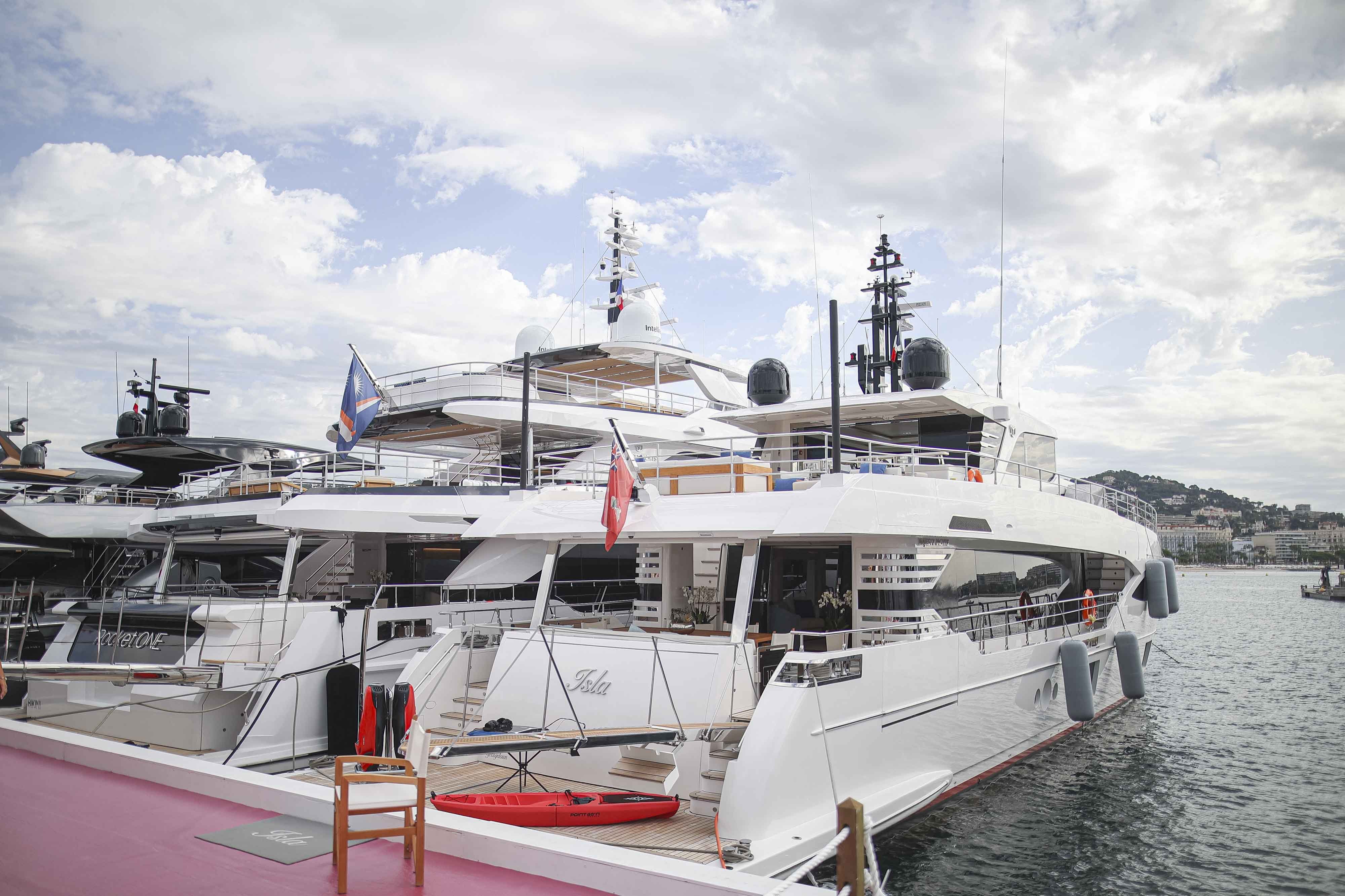 Gulf Craft at Cannes Yachting Festival 2022_ Day 1_4