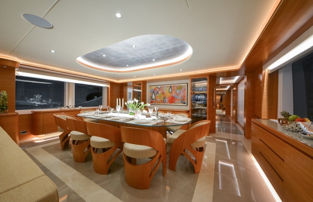 3 Gulf-Craft-Majesty-13501-1024x662