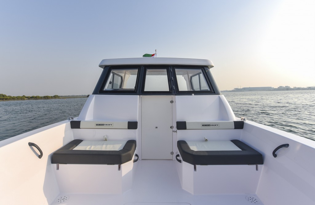 Silvercraft 31 HT, зона отдыха на носу