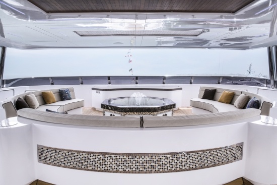 4 2015-09-Majesty155-14