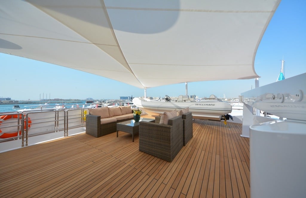 Majesty 13502 компании Gulf Craft