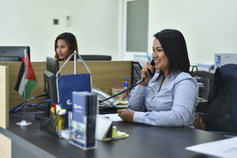 Внутри офиса сервисного центра компании Gulf Craft в Аджмане 