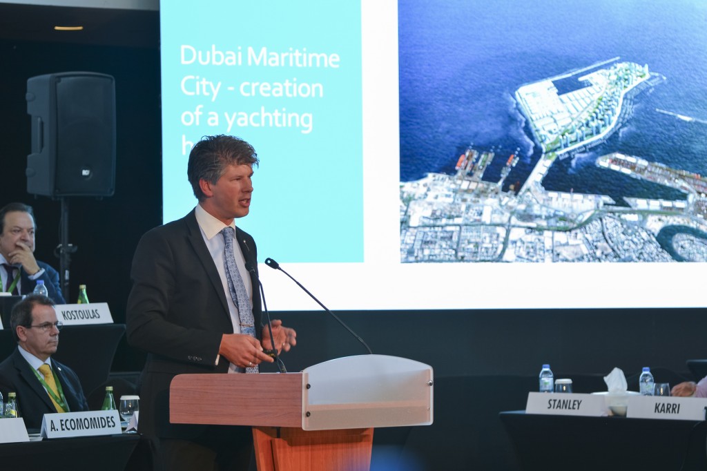 Эрвин Бампс, исполнительный директор компании Gulf Craft, - оратор на Mare Forum в Дубае