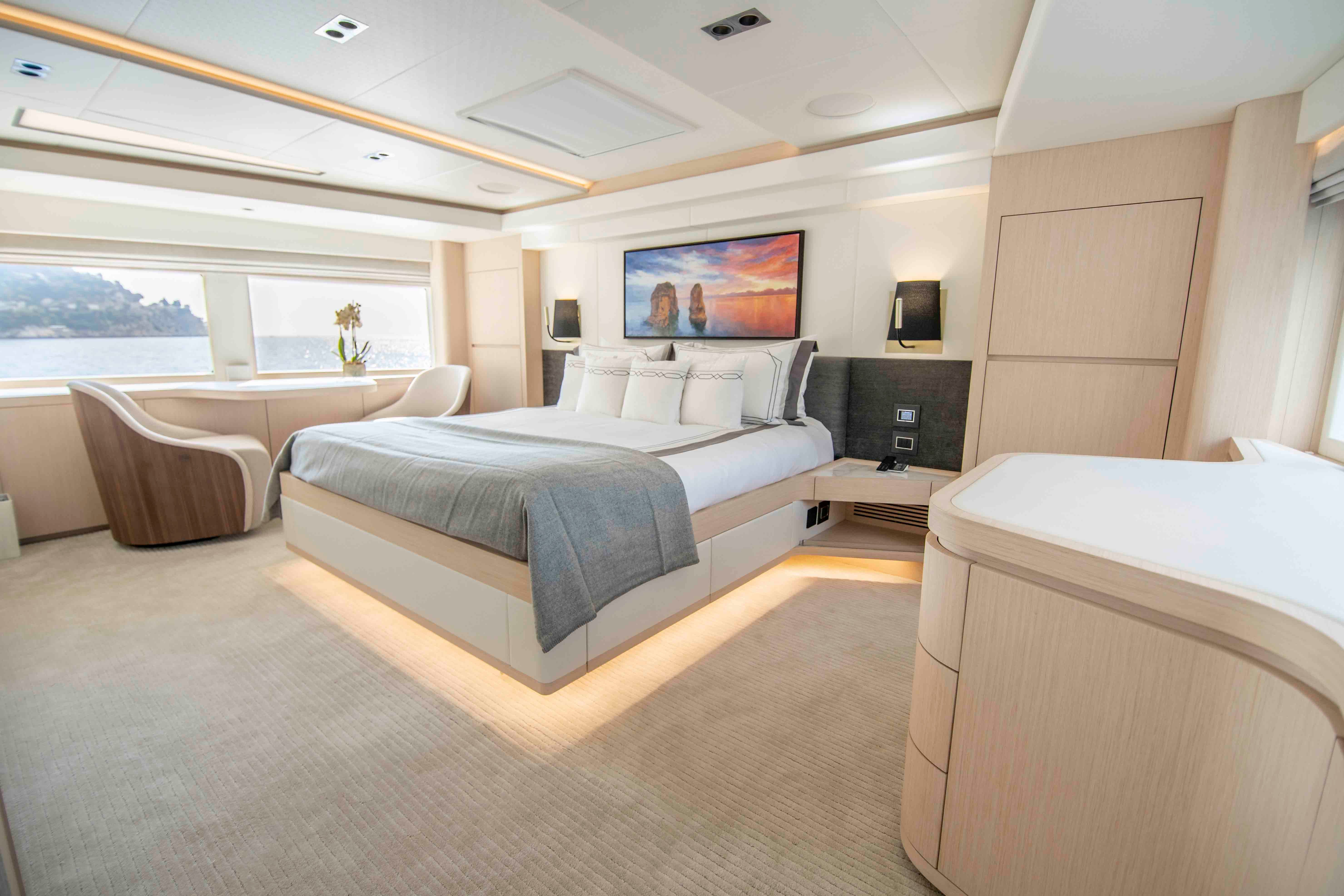 Owners Stateroom (1)