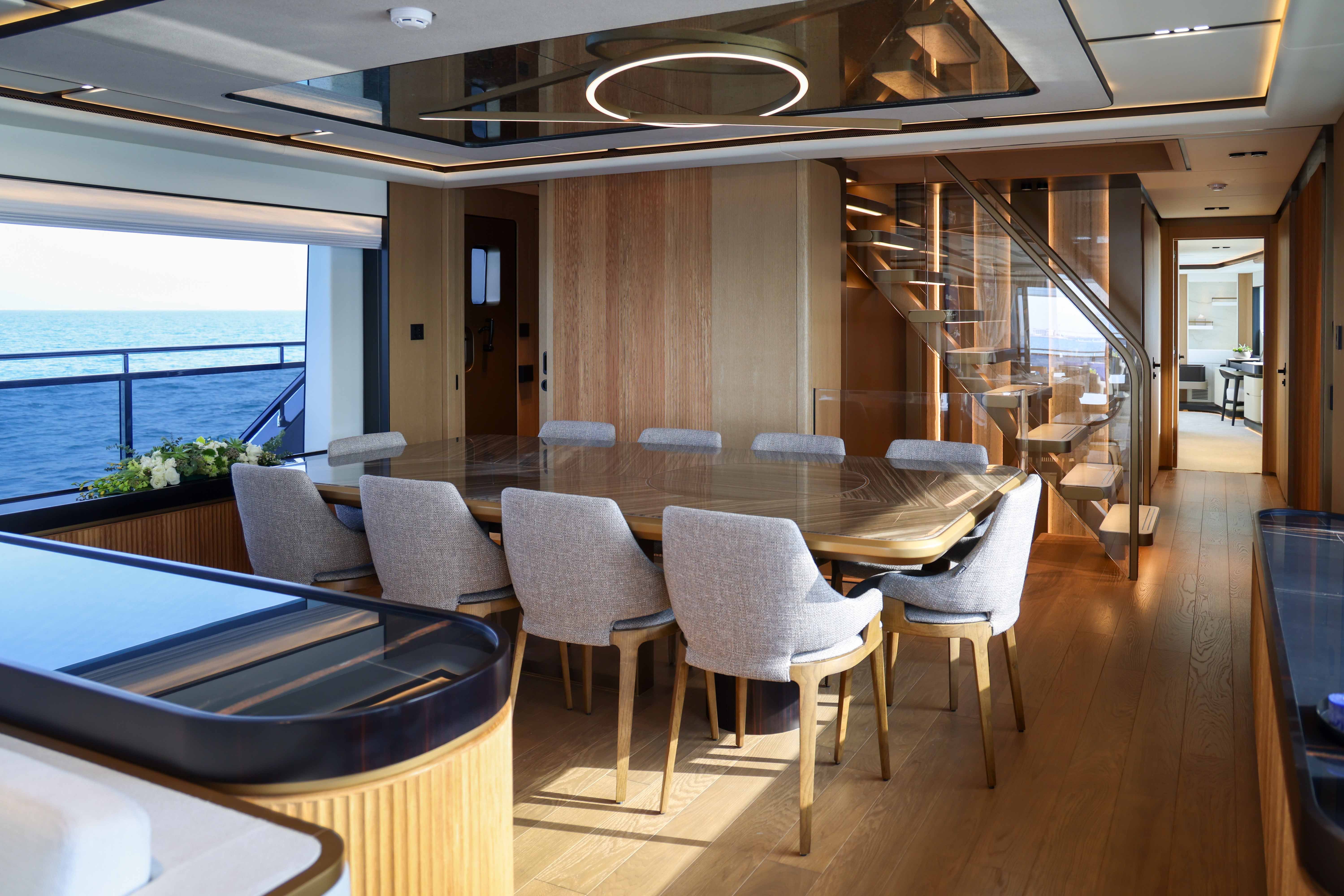 Dining Area (1)