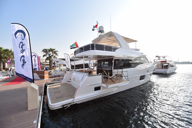 Gulf Craft Raises the UAE Flags on its Yachts in Dubai Preowned Boat Show 2016 (1).jpg
