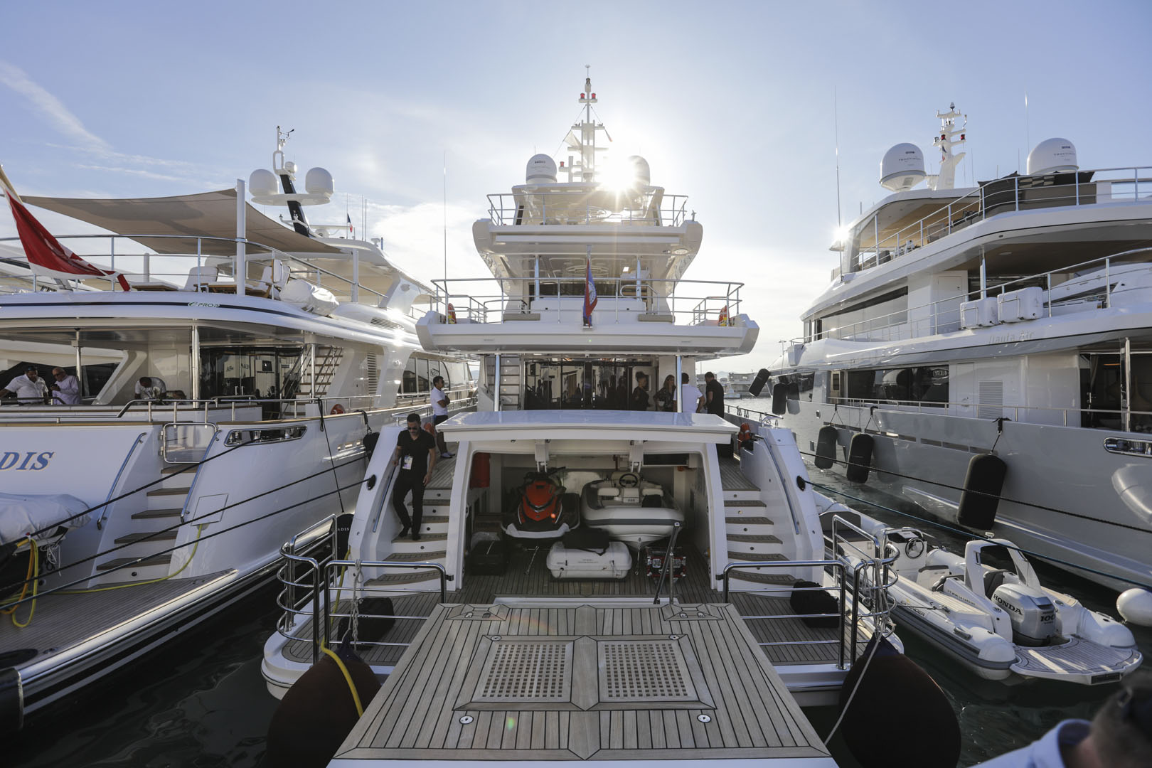 Majesty Yachts in Cannes Yachting Festival 2019 Day 4 (6)