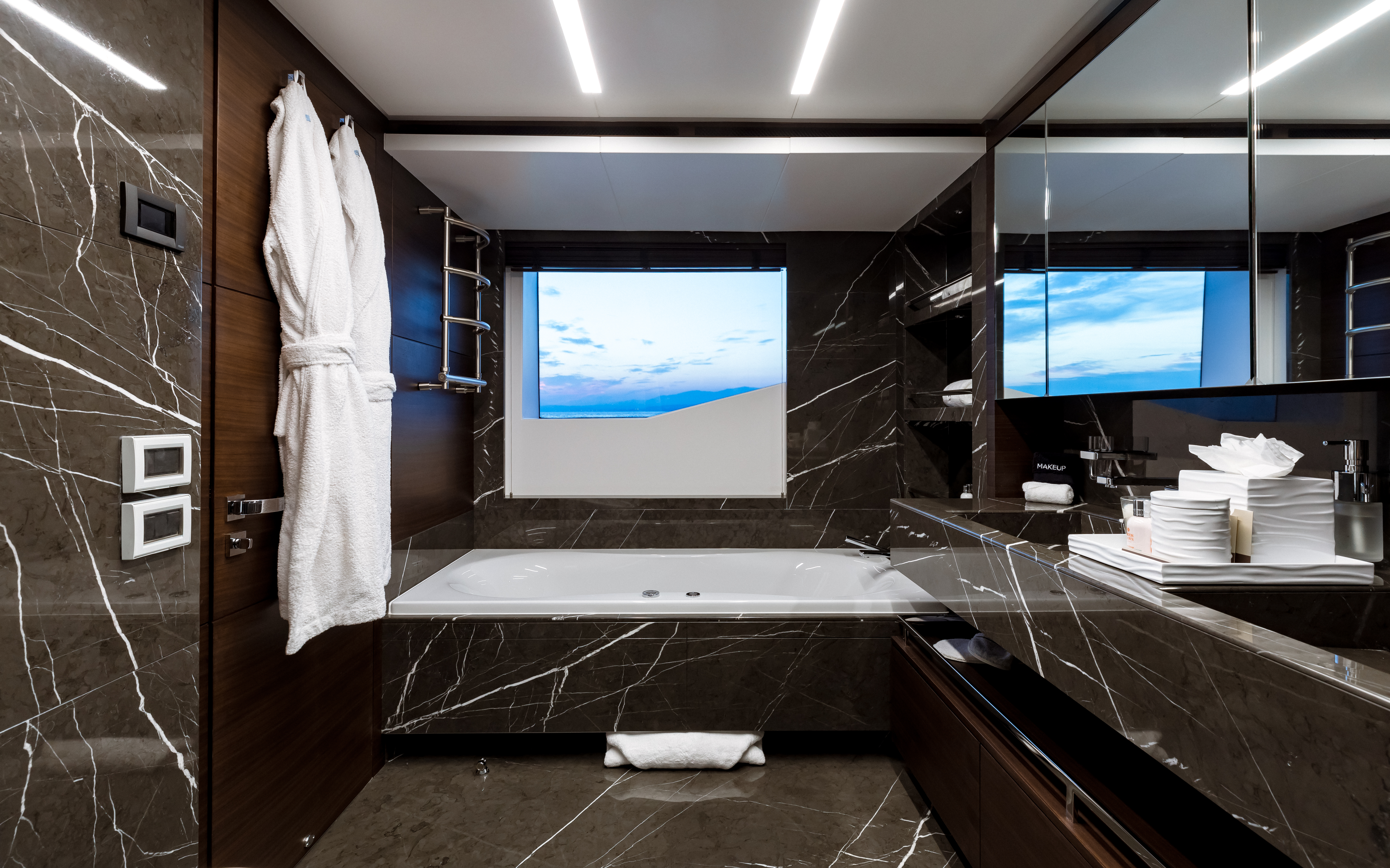 Owner's En Suite (2).jpg