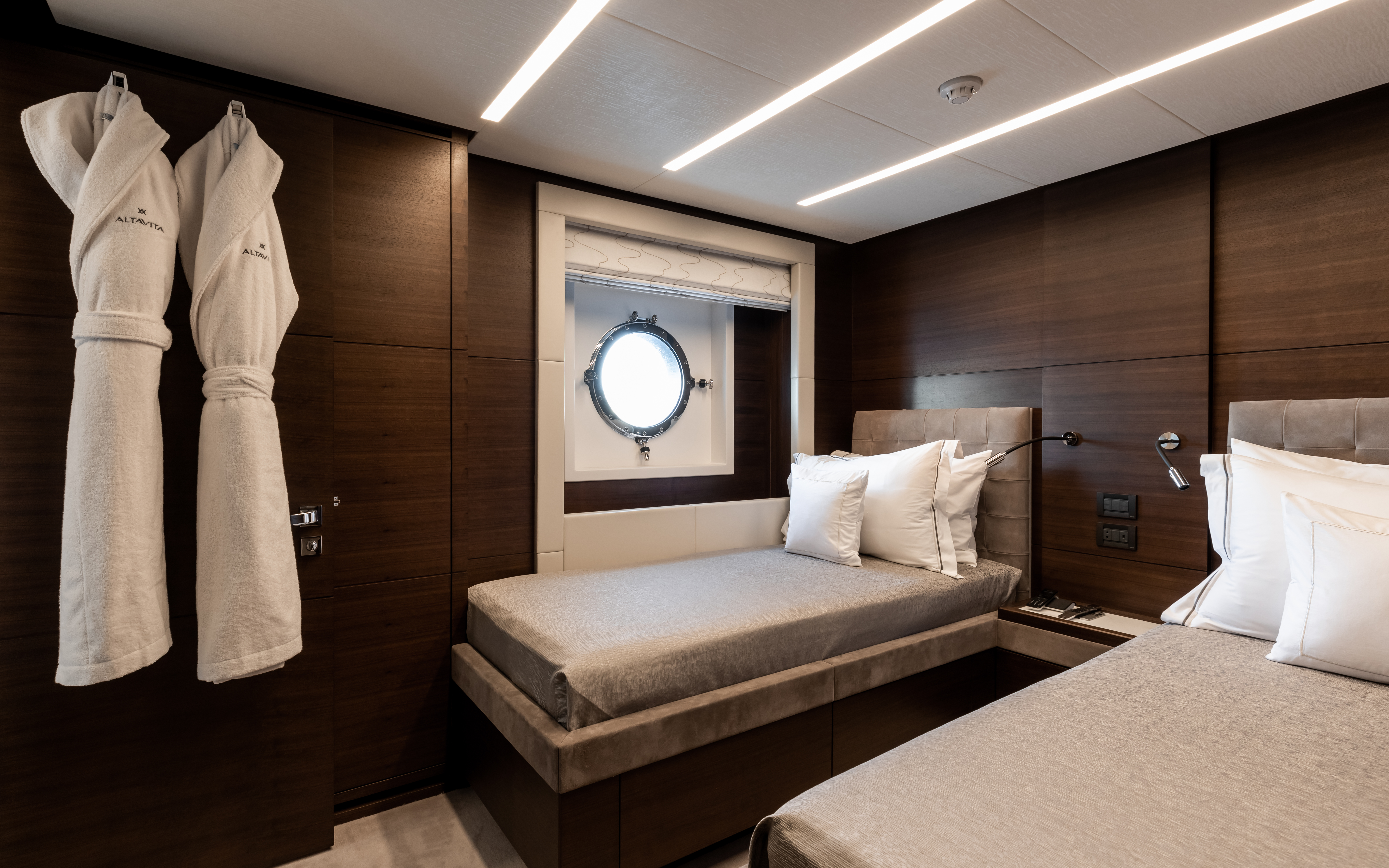 Twin Guest Stateroom Port.jpg