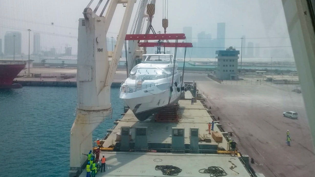 Majesty 125 AltaVita ship loading enroute to France (6).jpg