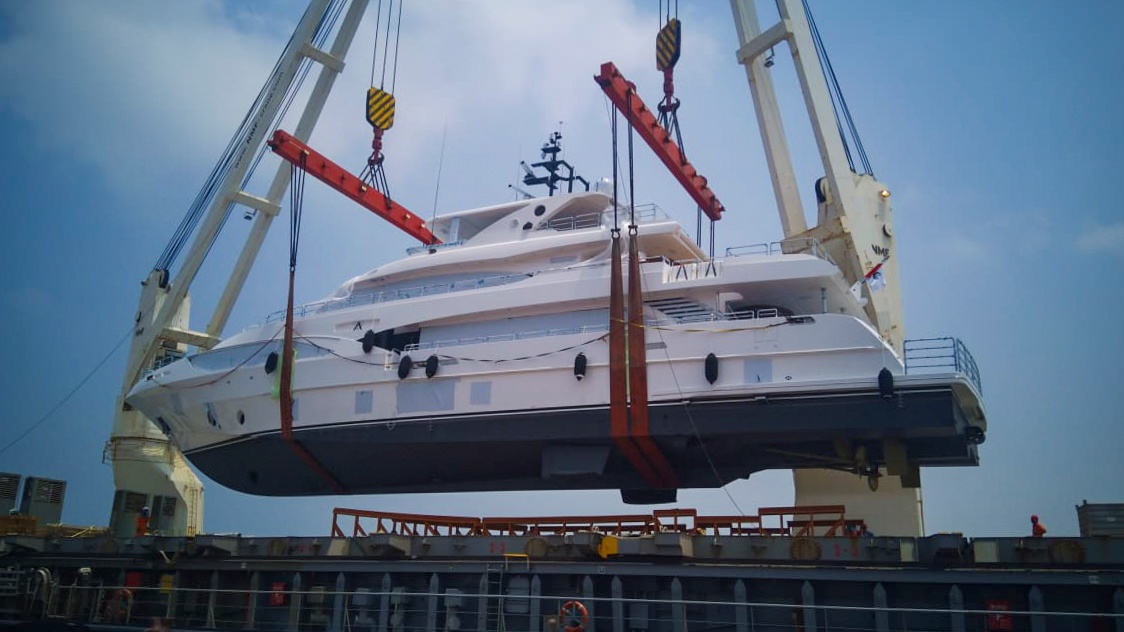 Majesty 125 AltaVita ship loading enroute to France (7).jpg