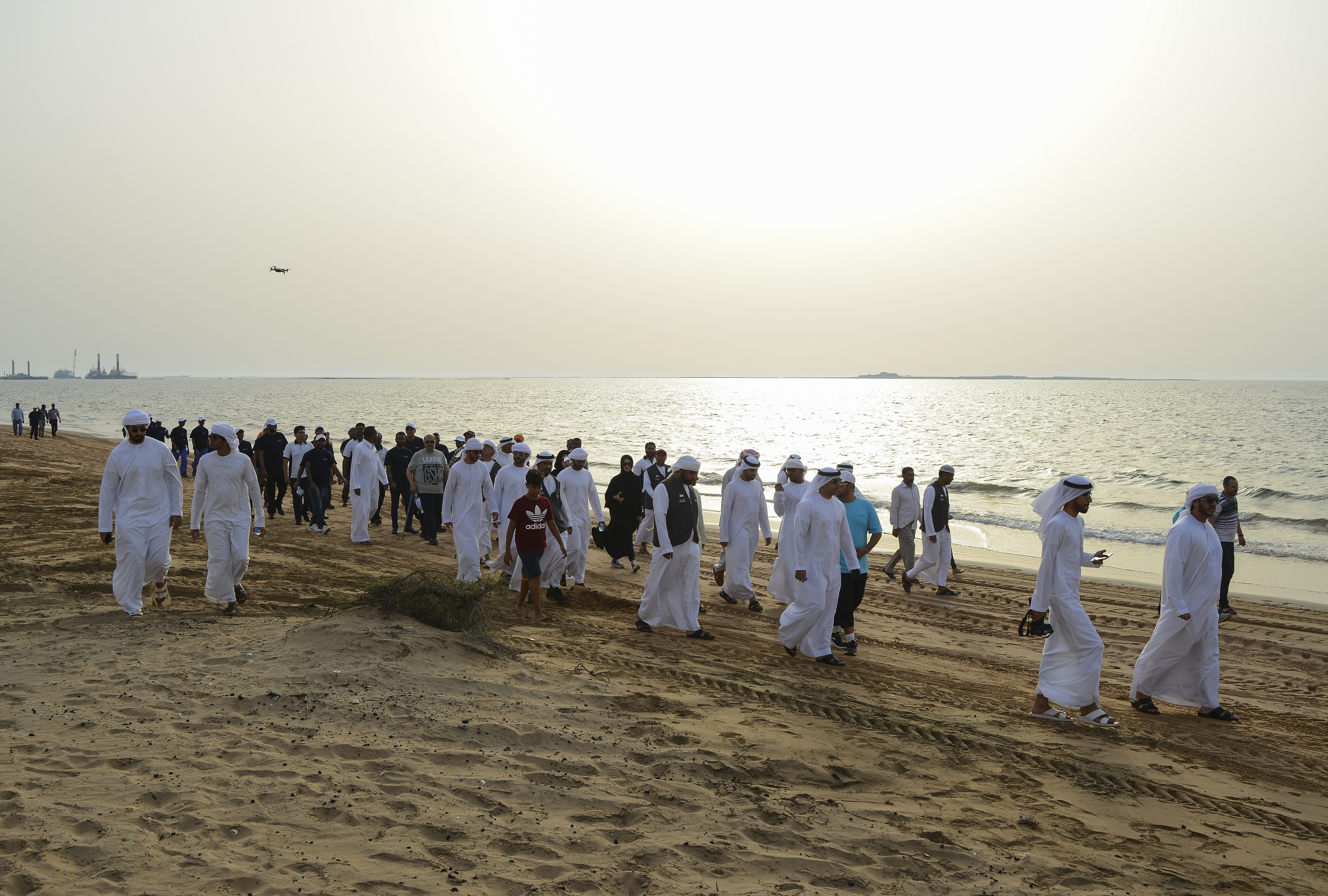 Gulf Craft Beach Clean up 2018 (11).jpg
