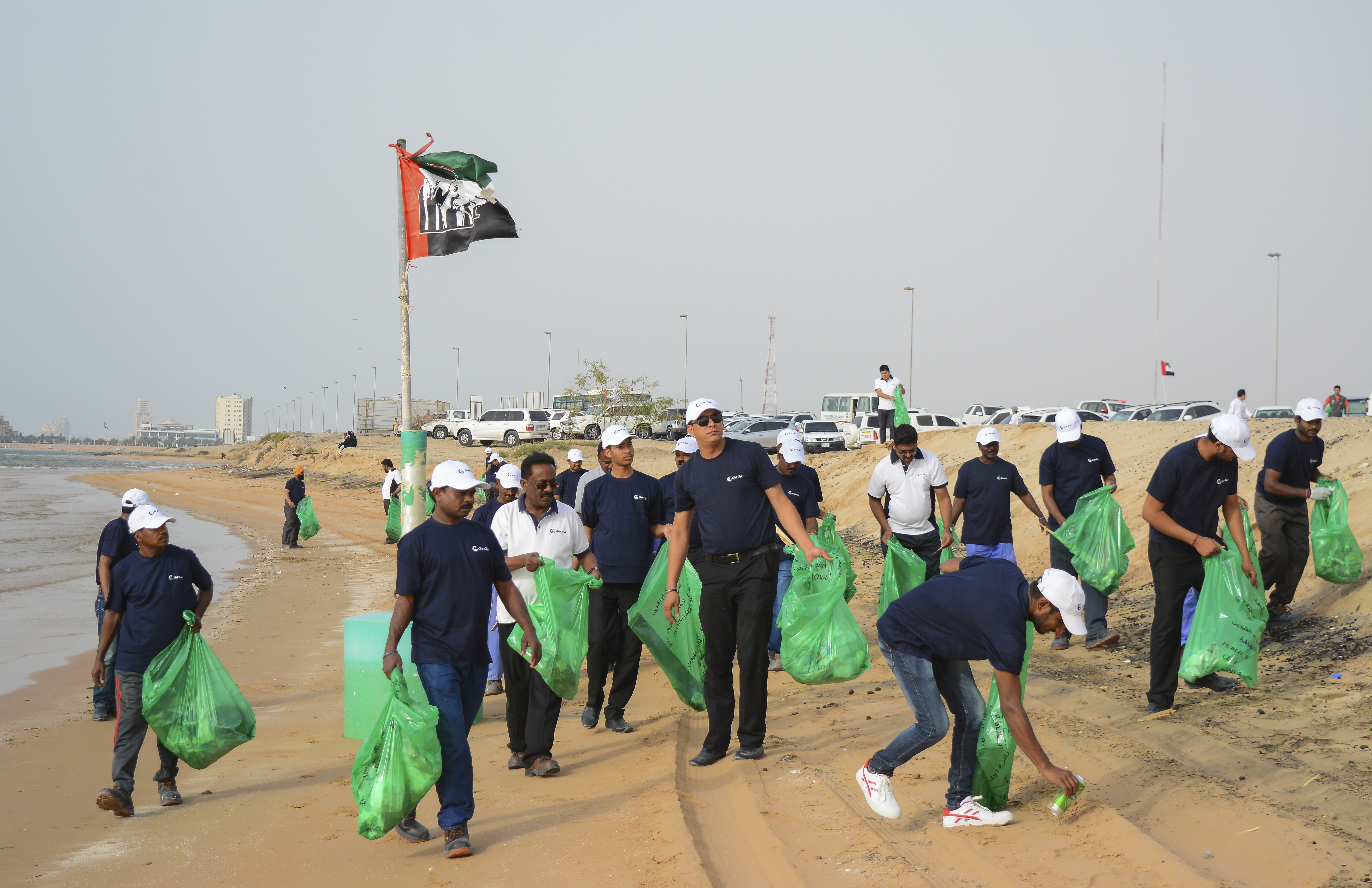 Gulf Craft Beach Clean up 2018 (4).jpg