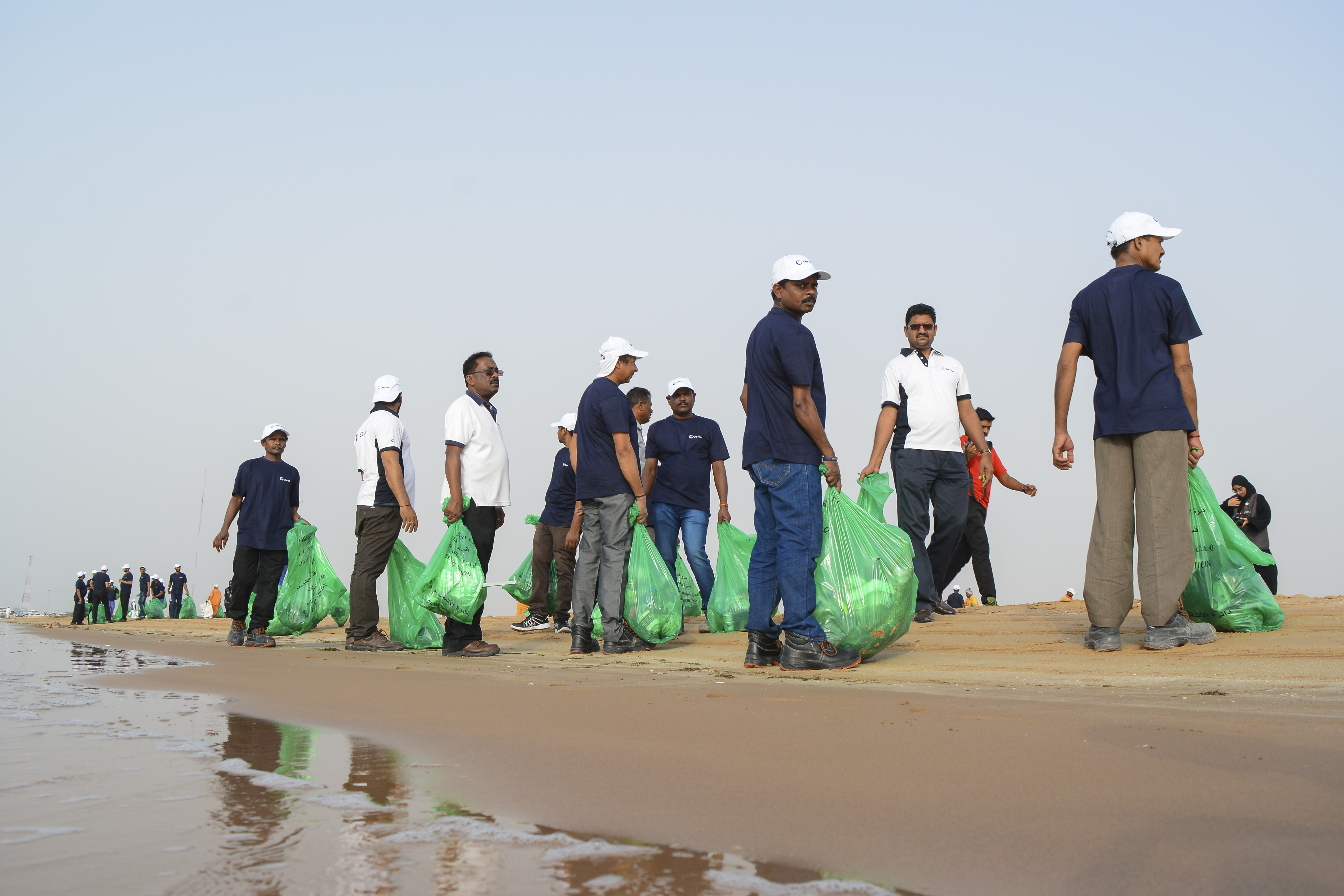 Gulf Craft Beach Clean up 2018 (8).jpg