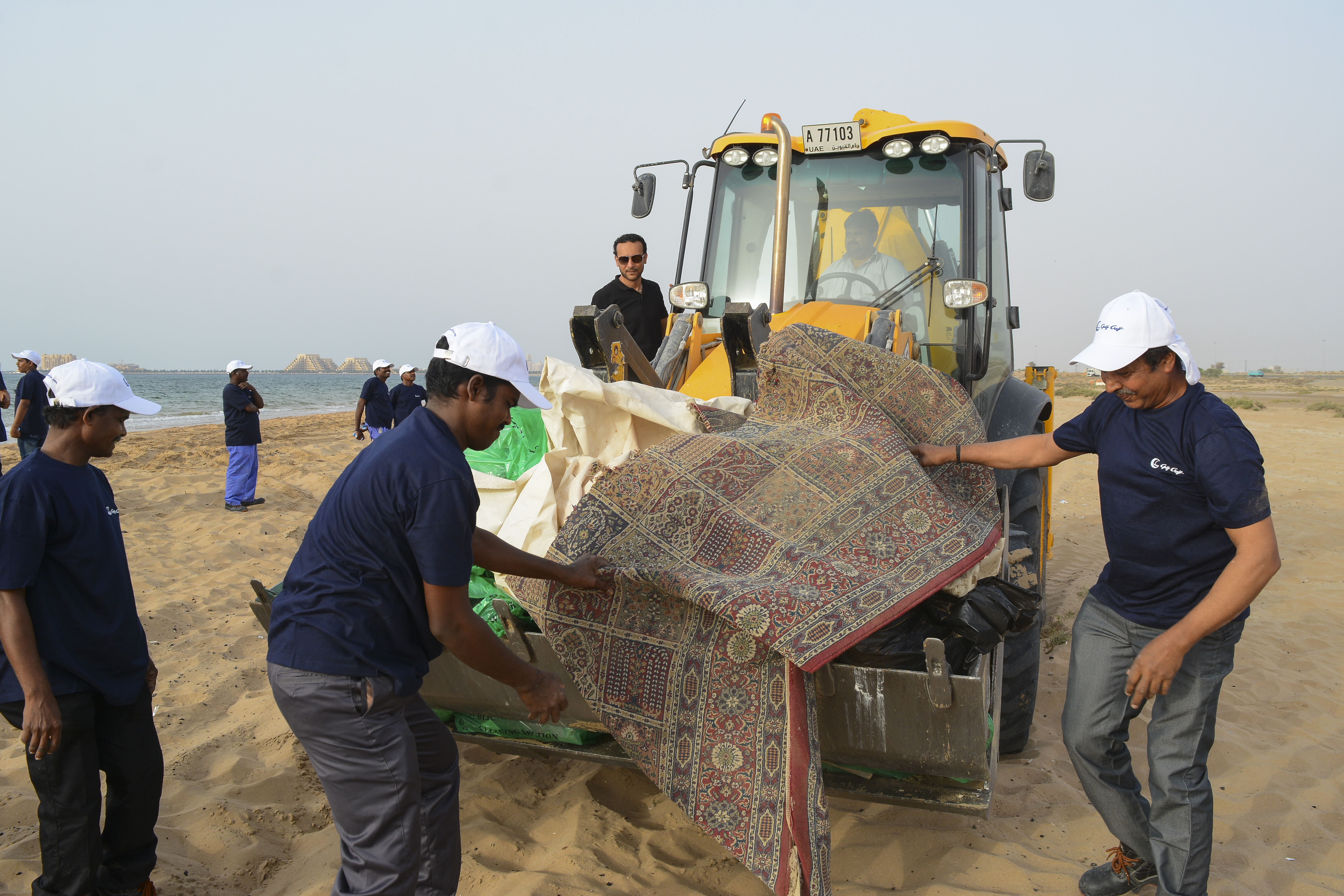 Gulf Craft Beach Clean up 2018 (9).jpg