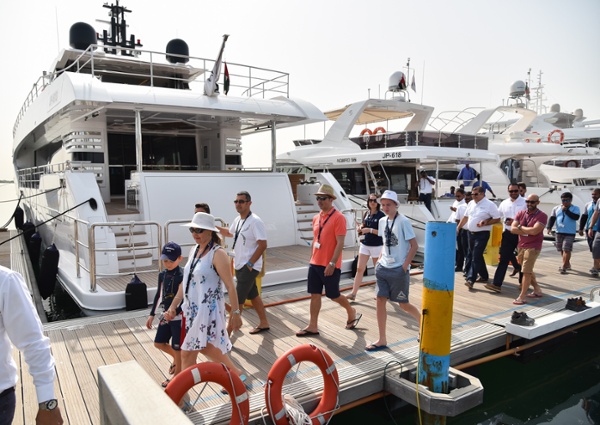 DMYC Rally Club UAQ Shipyard Tour (17).jpg