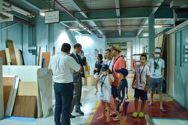 DMYC Rally Club UAQ Shipyard Tour (9).jpg