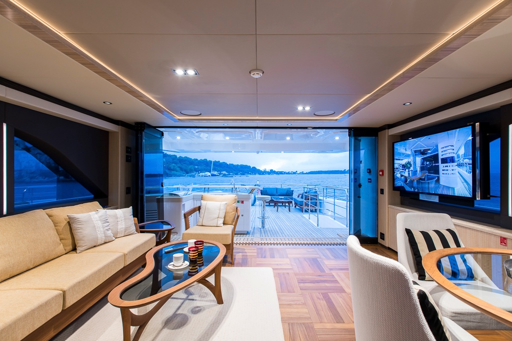 Majesty 100 in France (26).jpg