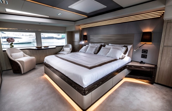 Owner's Stateroom (1).jpg