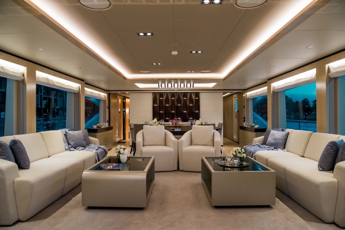 Majesty 100 Oneworld Australia debut (3).jpg