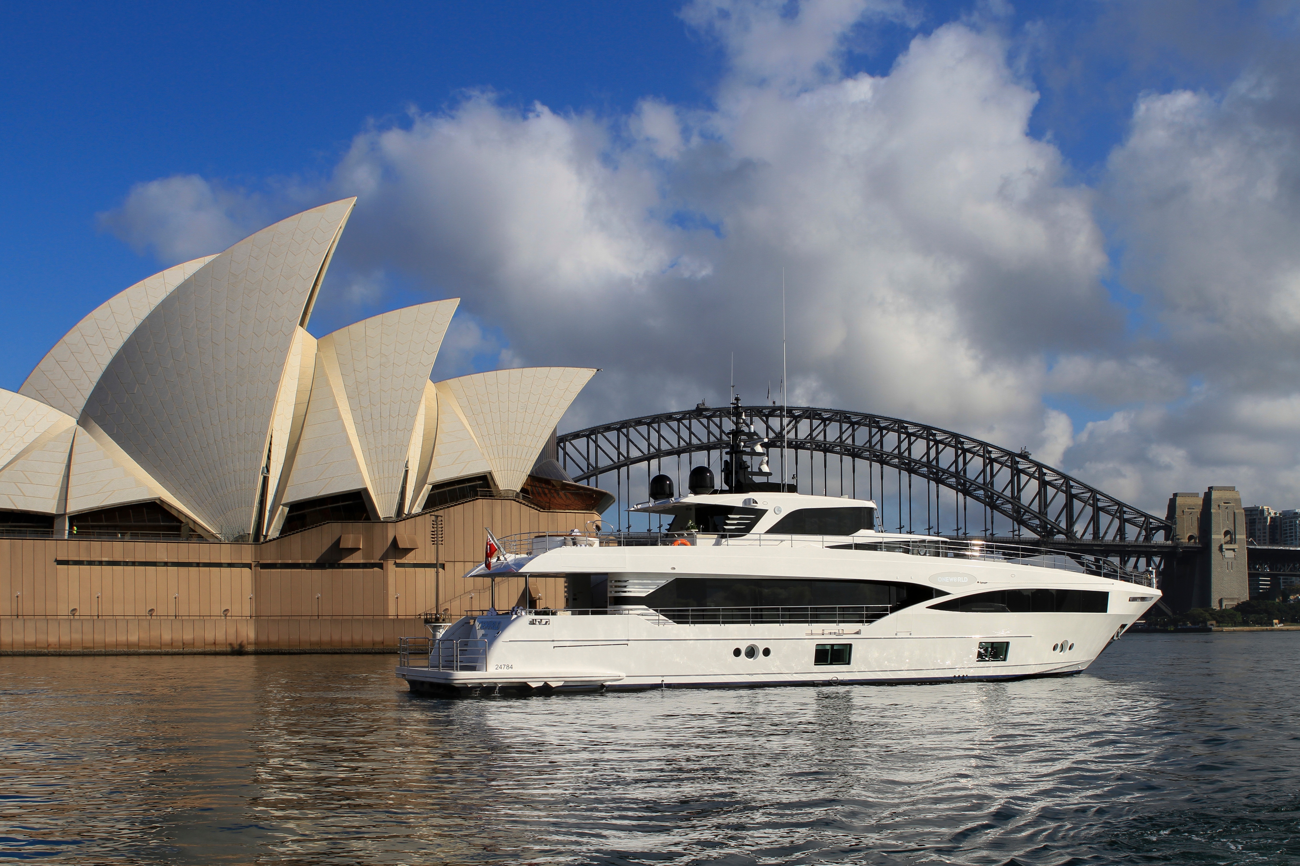 Majesty 100-3 MY Oneworld Sydney Harbour 7 April 2018 Richard Morris Australian Superyachts (156).jpg