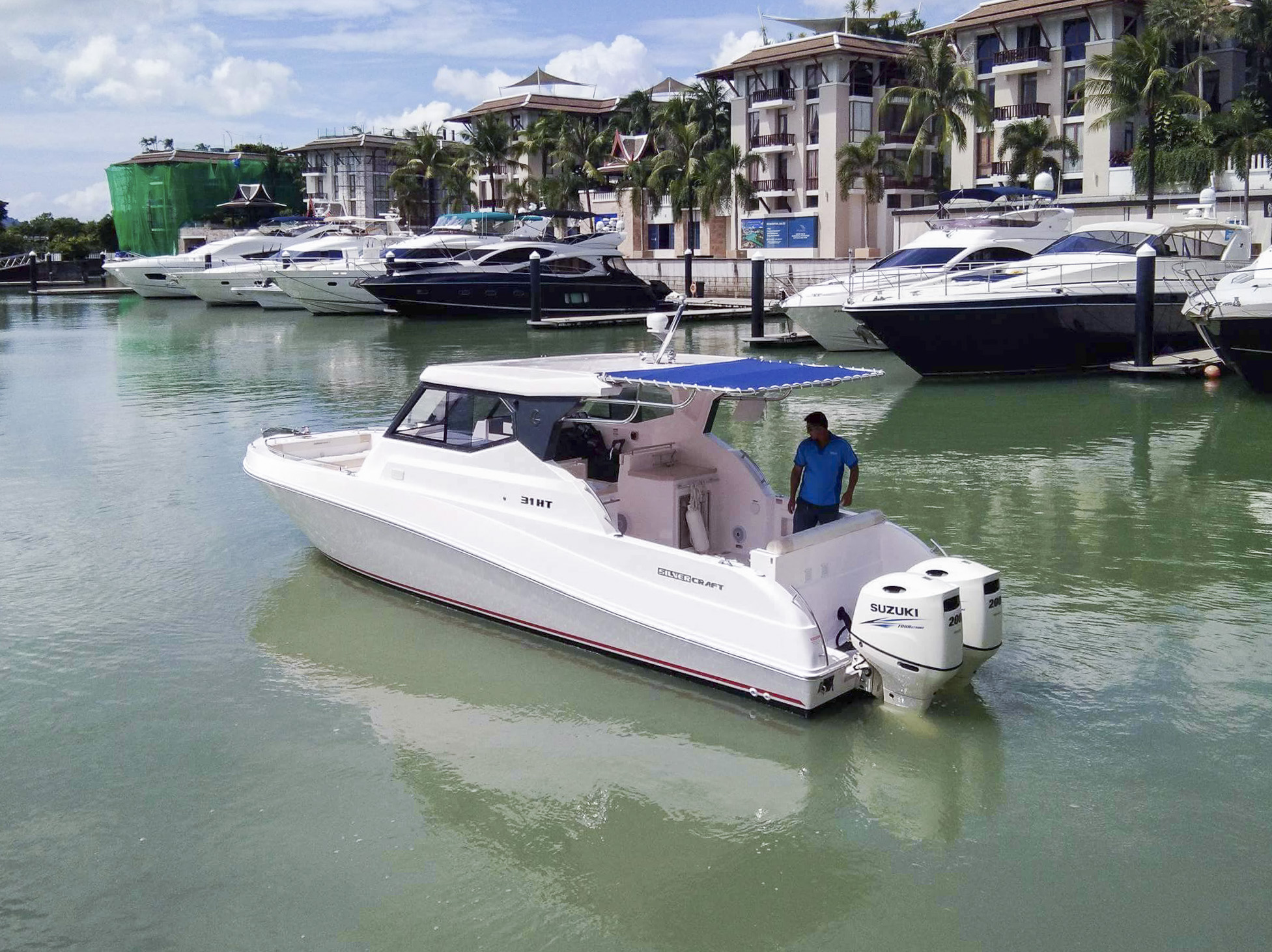 Silvercraft 31 HT in Thailand (4).jpg