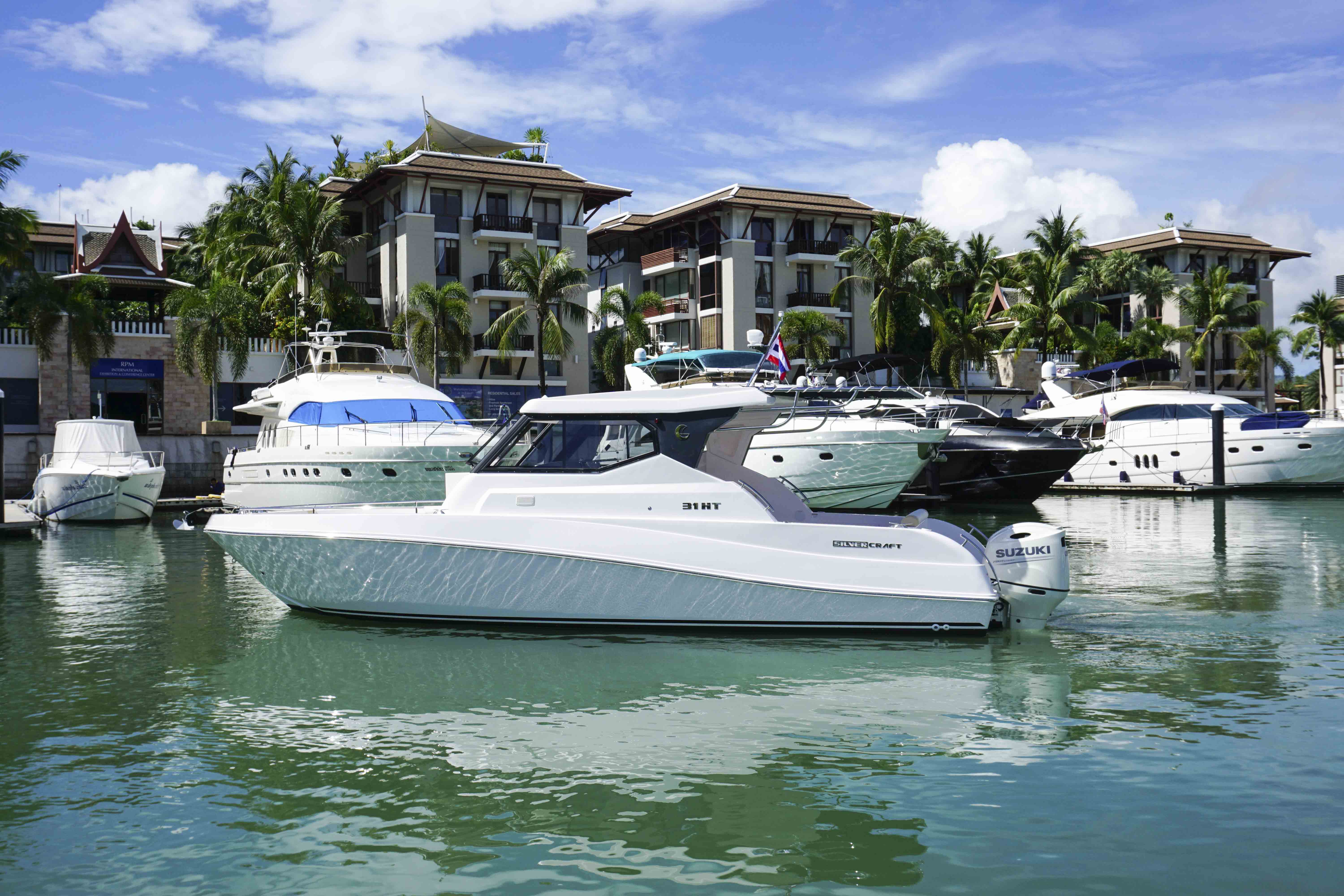 Silvercraft 31 HT, Thailand (6).jpg