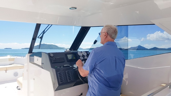 Silvercraft 31 HT, Thailand.jpg