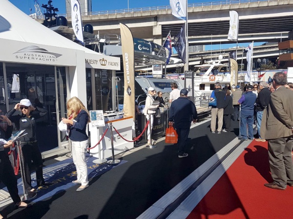 Gulf-Craft,-Sydney-Boat-Show-2017-3.jpg