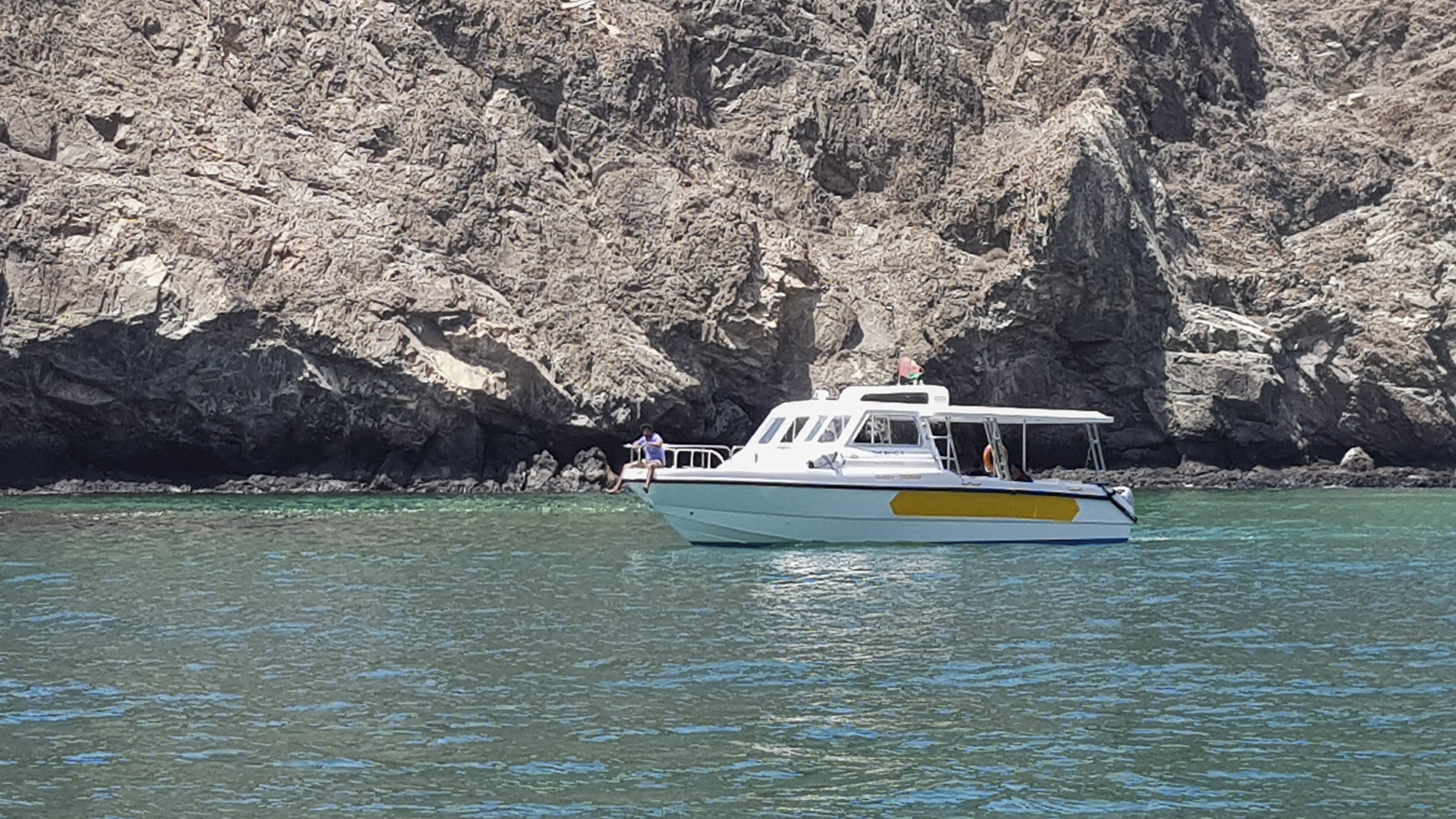 Touring 36 in Oman (12).jpg