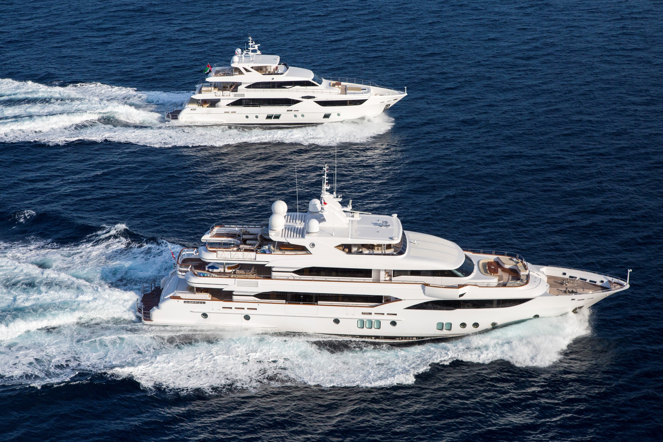 Majesty 155 and Majesty 110 in Cannes, France 006.jpg