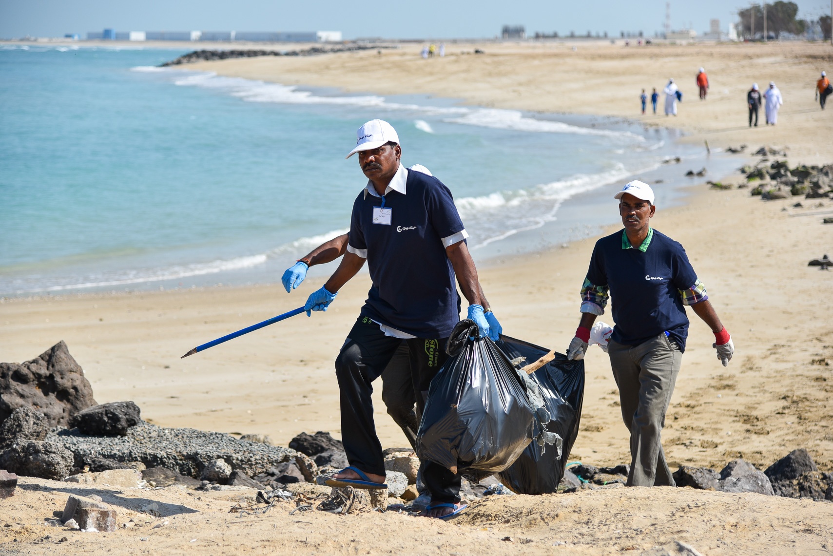 Umm Al Quwain beach clean-up (11).jpg