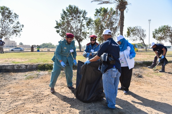 Umm Al Quwain beach clean-up (5).jpg
