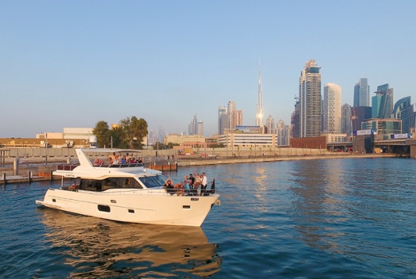 Media onboard the Nomad 55 in Dubai Canal.jpg