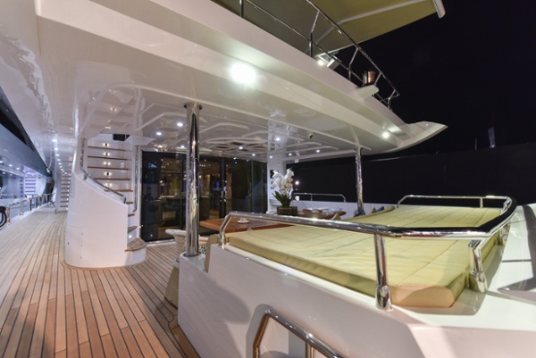 Cockpit Seating and lounge (1).jpg