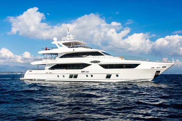 Majesty 110, France (3).jpg