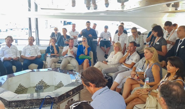 صور: جلف كرافت في معرض موناكو لليخوت